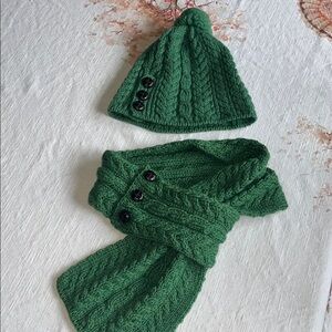 Irish ☘️ Wool Green Knit Hat and Scarf Set